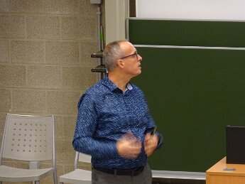 Bart Vos passionately explains the intricacies